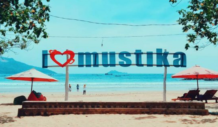 Pantai Mustika, Keindahan di Sisi Selatan Banyuwangi