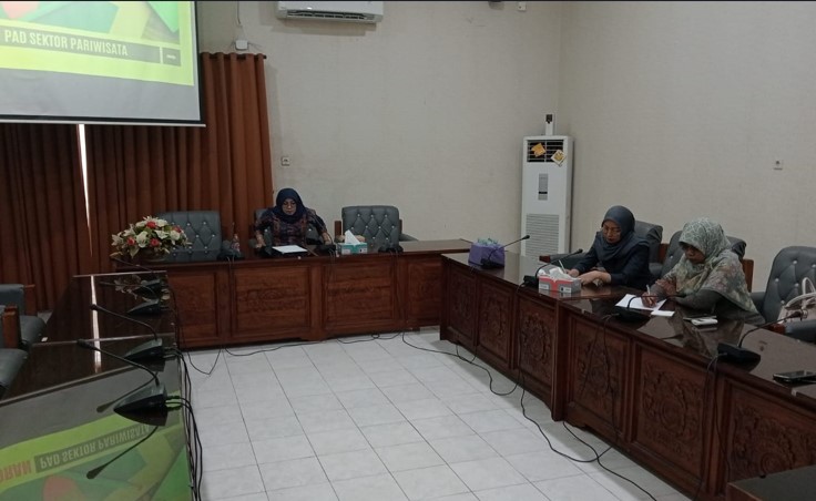 DPRD Banyuwangi Minta Dispar Berinovasi Program untuk Meningkatkan PAD