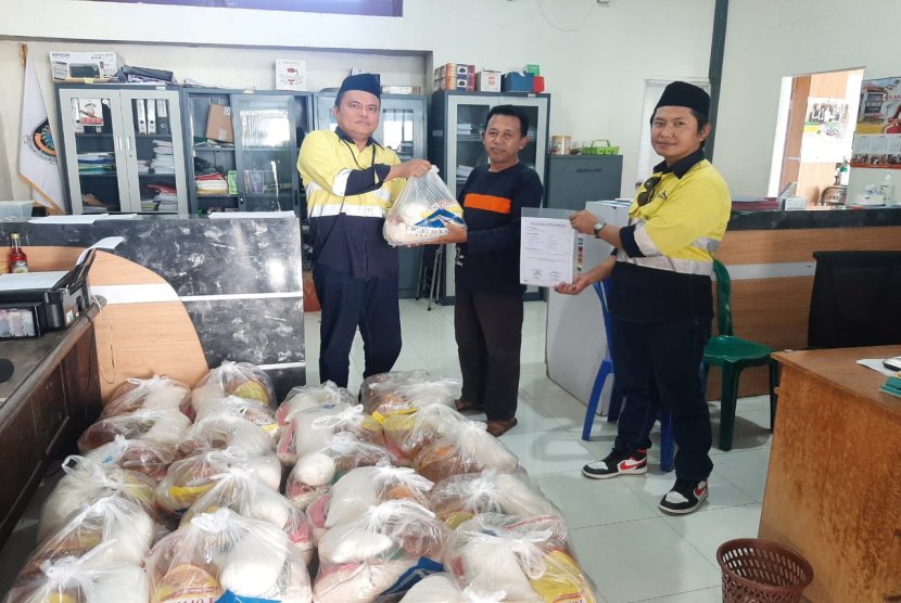 Aksi Sosial PT BSI, Masyarakat Rayakan Lebaran Lebih Tenang dan Damai 