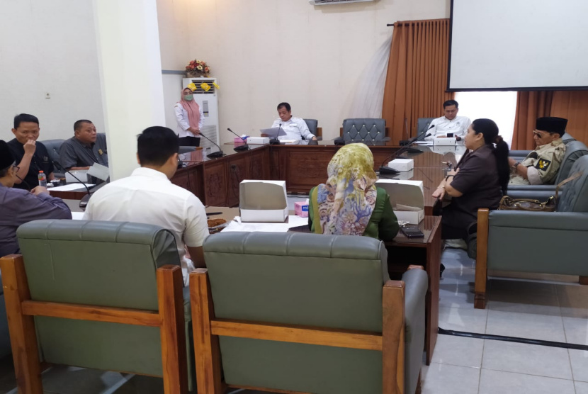 Rapat Kerja DPRD Banyuwangi Bahas Dua Raperda Baru 