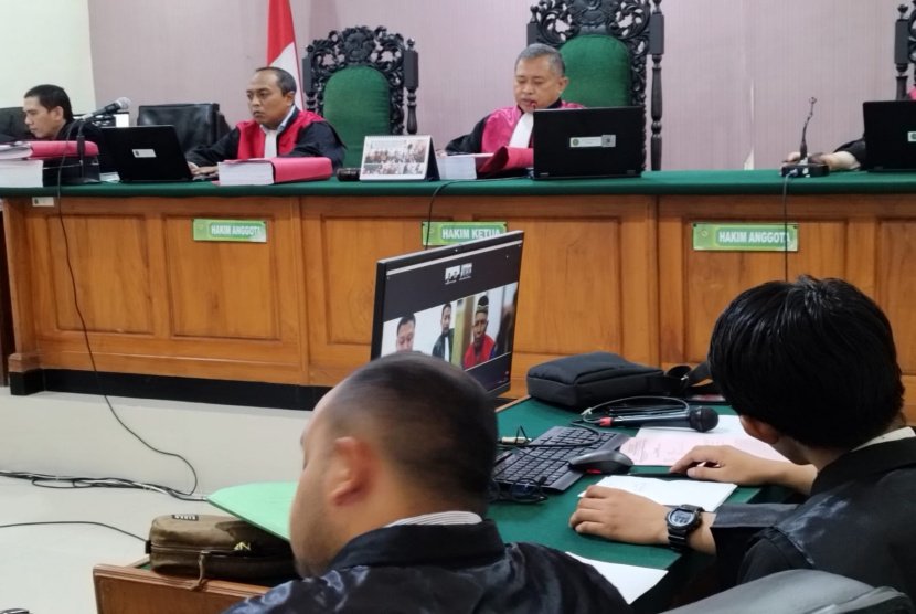Empat Terdakwa Kasus Keonaran Pakel Banyuwangi Mulai Sidang 