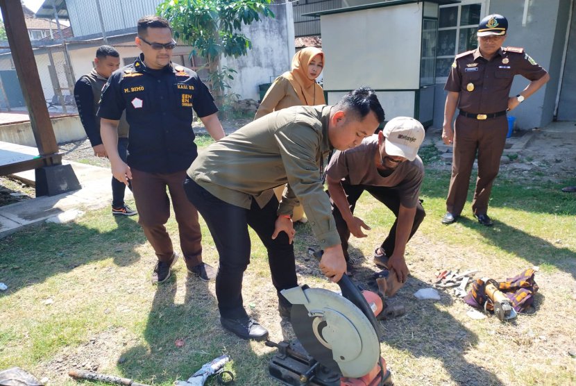 Musnahkan Ribuan Pil Trex, Kejaksaan Banyuwangi Selamatkan Generasi Muda 