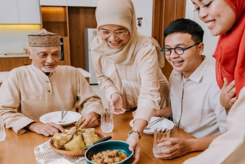 Tips Sehat Selama Lebaran agar Silaturahmi Terus Lancar