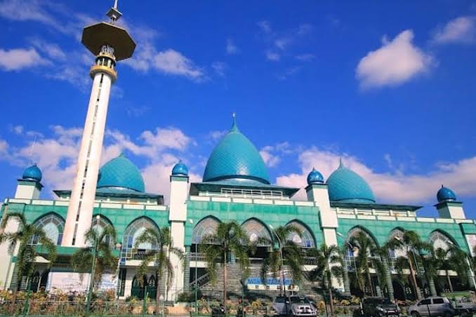 Banyuwangi Menyambut Ramadan: Menjelajahi Wisata Religi dan Mencicipi Jajanan Berbuka Puasa